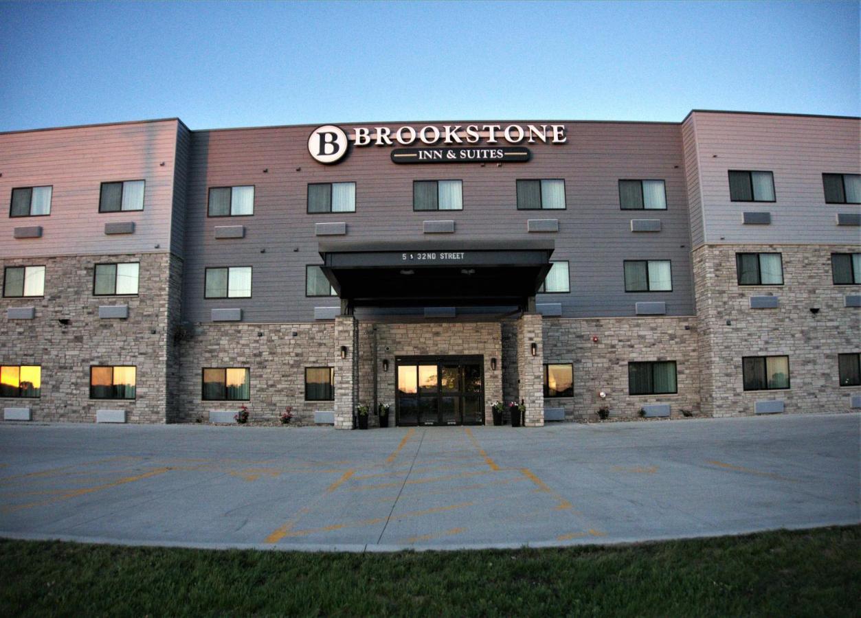 Brookstone Inn & Suites 道奇堡 外观 照片